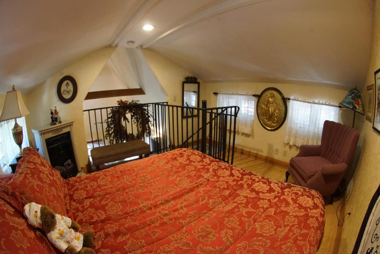 Fleur De Lac Europeran Inn Лейк-Эрроухед Экстерьер фото